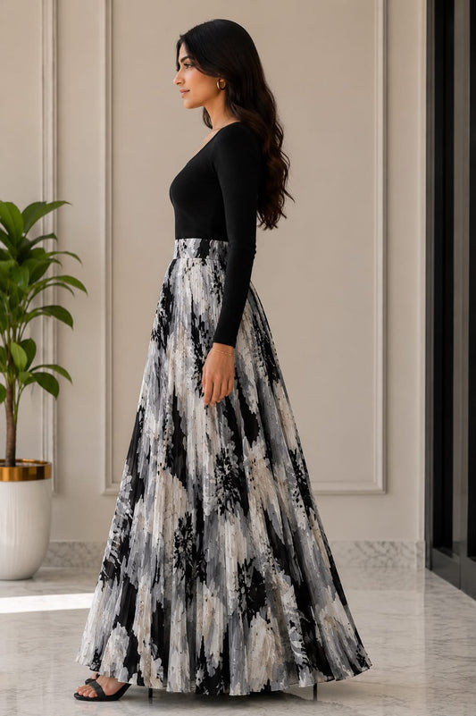 Monochrome Bloom Pleated Maxi Skirt