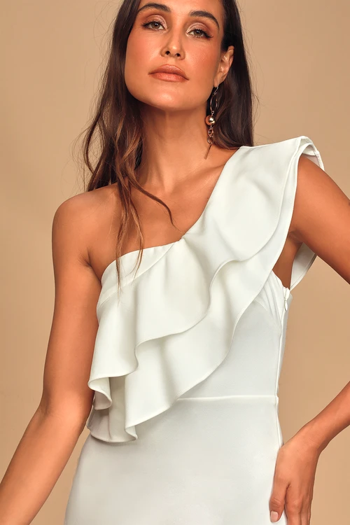Grand Beauty White Ruffled One-Shoulder Mermaid Maxi Dress