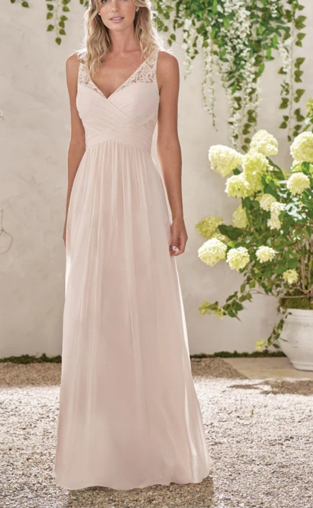 White V Neck Bustier Maxi Dress with Lace