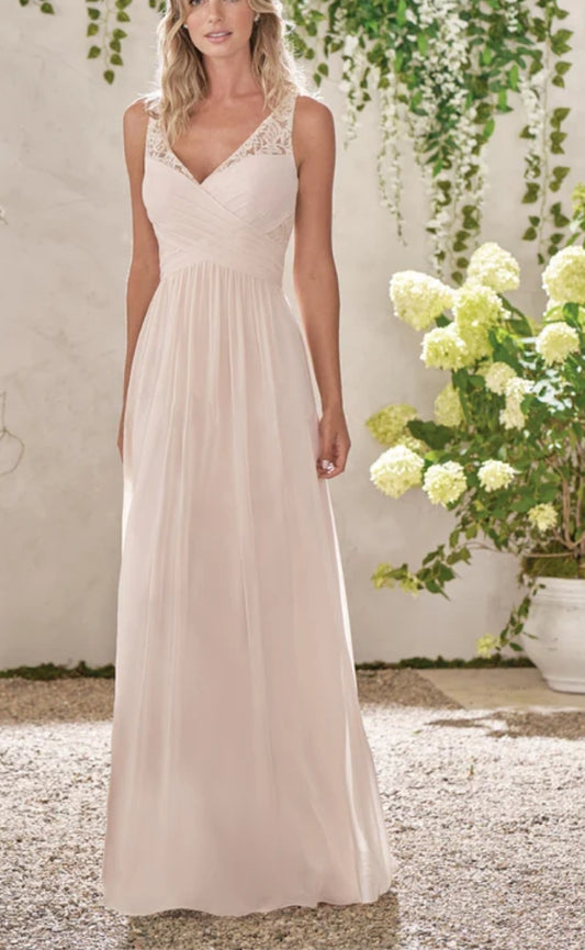 White V Neck Bustier Maxi Dress with Lace