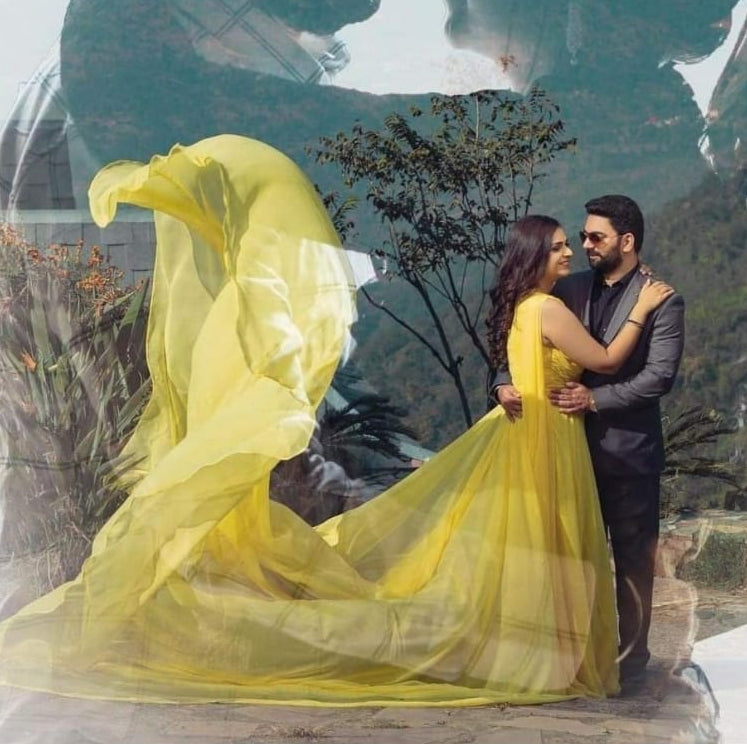 Yellow Prewedding Mega Trail Gown