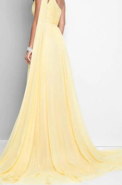 Yellow One Shoulder Draped Deep Slit Trail Gown