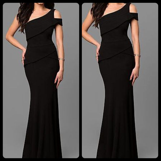 Black One Sleeve Cold Shoulder Dress