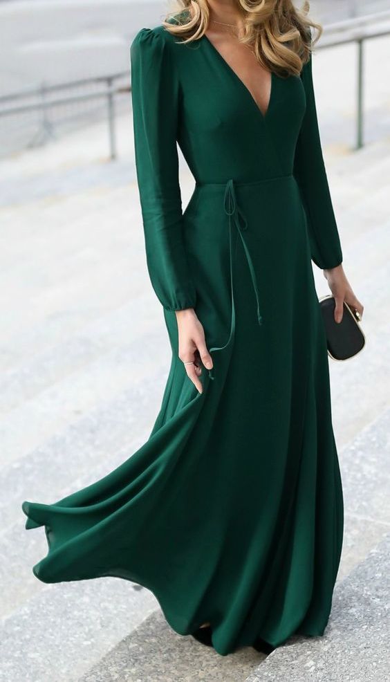 Green Flared V Neck Puffer Sleeves Dress