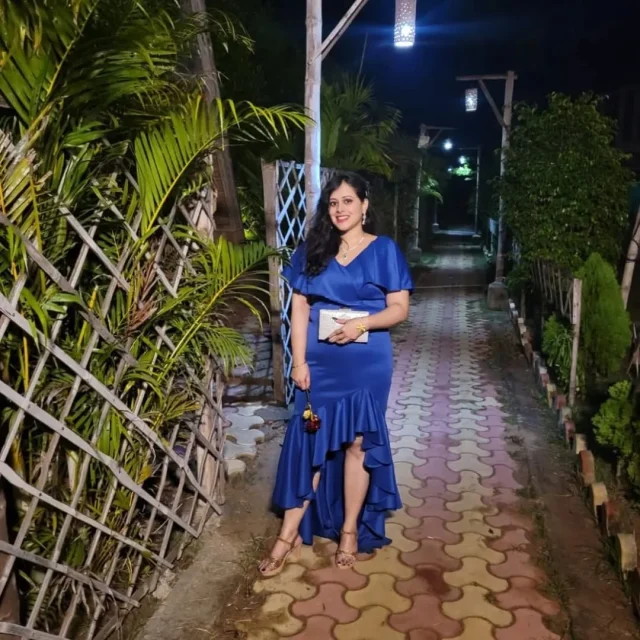 Amrita Dwivedi from Bhubaneshwar ,looking absolutely stunning for her proposal dinner, in a fully Customised  Royal Blue Scuba Prom Gown priced at INR 3,799 only. Thank you so much for sharing these spectacular images and review with us for a very special day and shoot. You can now select ANY style from www.iwearmystyle.in and get it Customised to maternity or prewedding wear by sending us a DM or whatsapp at 728-999-1606.Shop now! #iwearmystyleoriginals #iwearmystyle #occasionweardresses #proposaldress #customerfeedback  #Happyclients